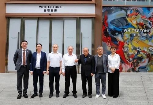龚俊龙、龚海鹏出席签约仪式丨世界级画廊落子深圳湾