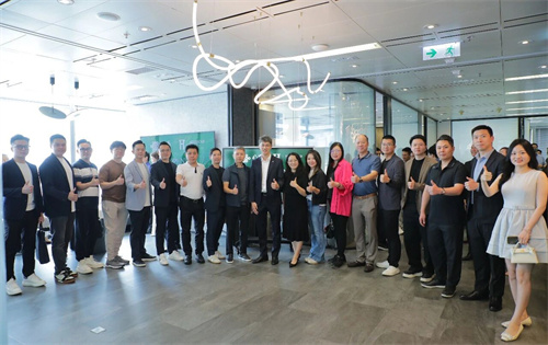 深圳潮青商会代表团赴香港出席心系家族办公室与恒界信托联合Soft Opening活动