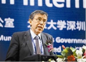 经合组织中国和印度问题首席经济学家理查德·赫德